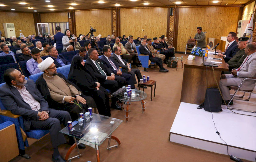 مركزُ تراثِ البصرةِ يحضرُ أعمالَ النَّدوةِ العلميَّةِ الموسومةِ بـ (تَوثيقِ جَرائمِ التَّطرُّفِ وأهميَّتُهُ في دعمِ الأمنِ الوطنيِّ وتعزيزِ التَّعايُشِ السِّلميِّ بالعِراقِ) 