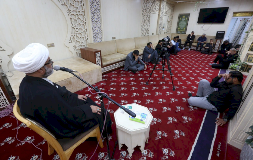 مركزُ تُراثِ البصرةِ يُقيم مجلساً تأبينيّاً لمناسبة الذكرى الأليمة لاِستشهاد الامامِ الصّادقِ (عليه السلام)
