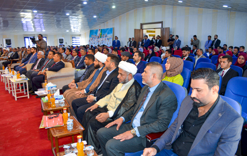 وفد المركز يحضر فعاليات افتتاح مؤتمر كلية الإمام الكاظم (عليه السلام)