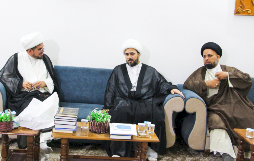 السيد الزاملي والشيخ السيلاوي في ضيافة مركز تراث الحلة 