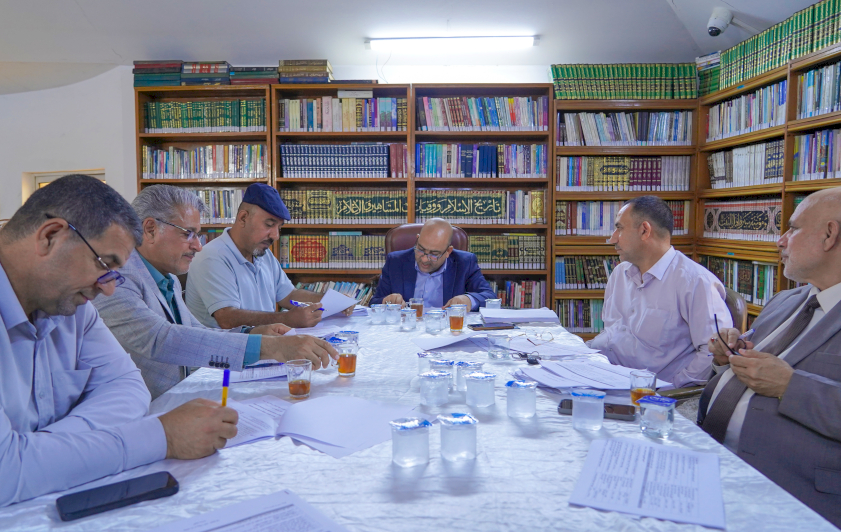 مجلة تراث الحلة تعقد اجتماعها الدوري لمتابعة أعمالها العلمية وترشيح بحوث العدد الجديد
