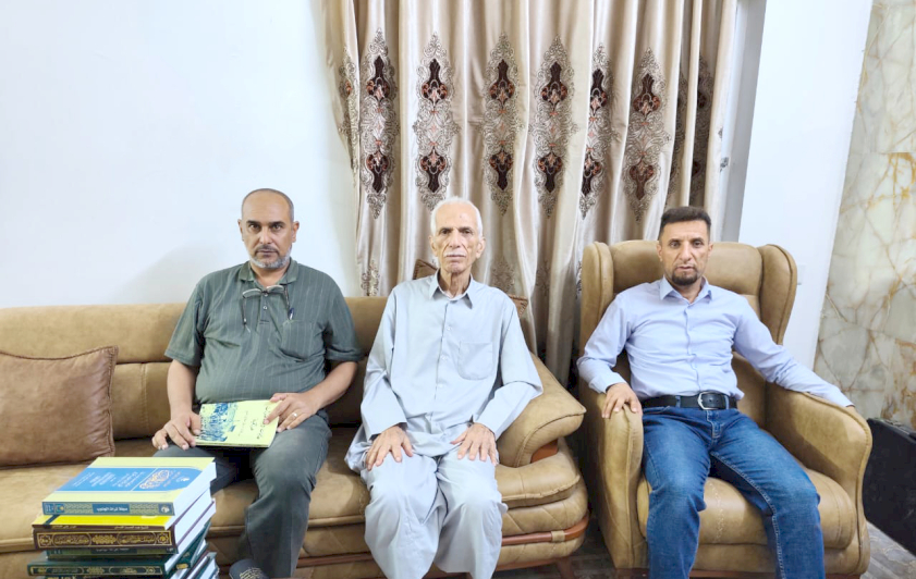 منسقية مركز تراث الجنوب تزور أسرة العلامة الشيخ صلال فاضل الموح في الديوانية