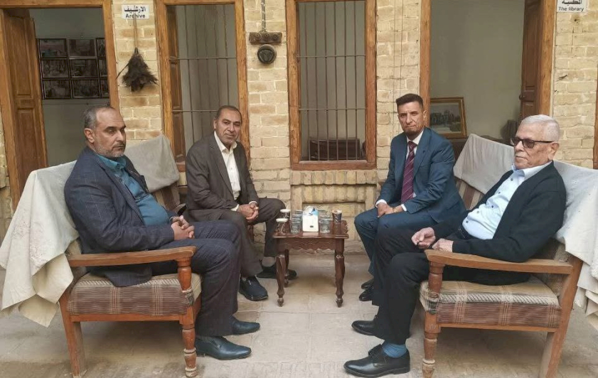 مركز تراث الجنوب يبحث التعاون الثقافي في المثنى ويزور أحد معالمها التراثية