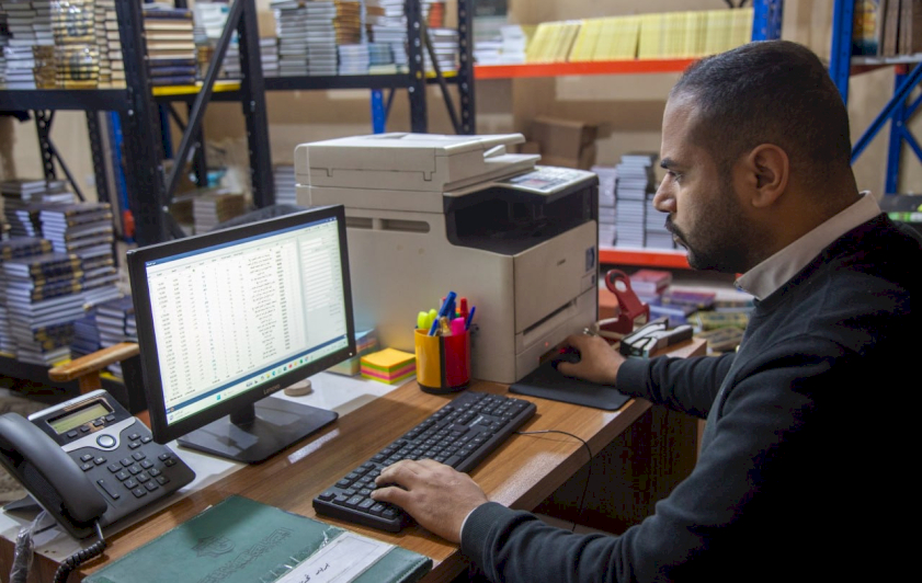 مخزن إصدارات المعارف يعزّز حضور النتاج العلمي عبر منظومة تنظيم وتوزيع داخلية وخارجية