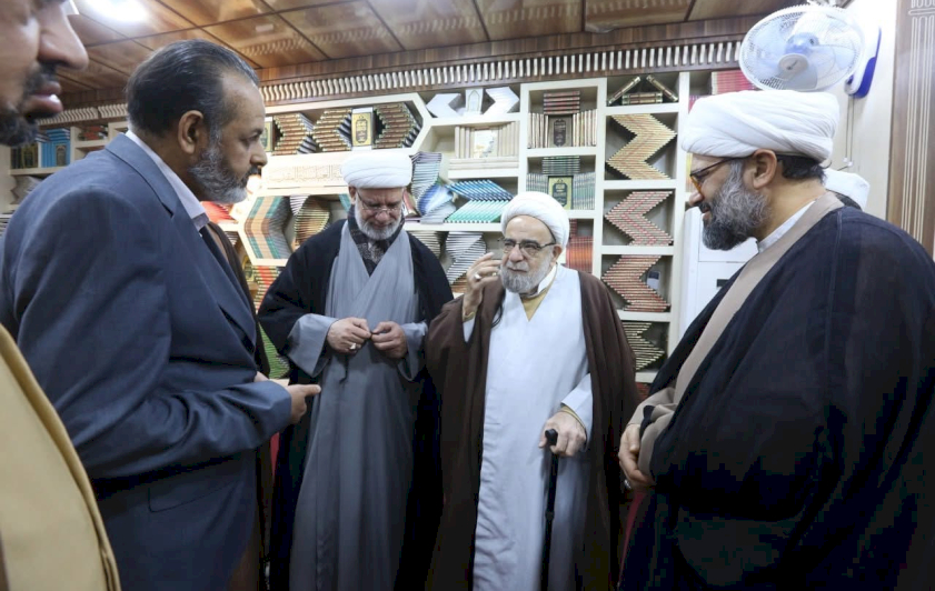 مركزُ تراثِ البصرةِ يستقبلُ الشيخَ المحقِّقَ نجم الدِّين الطبسيّ