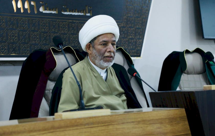 قسمُ المعارفِ يختتمُ دورةَ تحقيقِ المخطوطاتِ في جامعةِ كربلاءَ