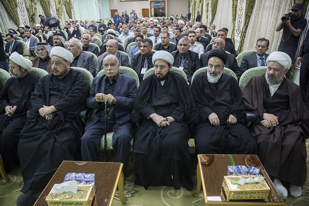 رئيس قسم شؤون المعارف الإسلامية والإنسانية يشارك في الاحتفاء الذي أقامته العتبة الحسينية المقدسة بالسيد عبد الرزاق المقرم