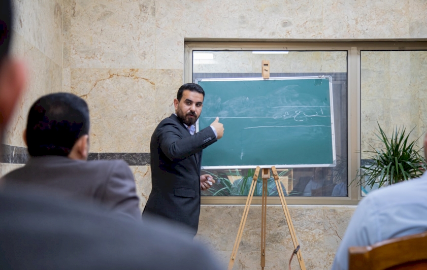 قسمُ المَعارفِ يُقيمُ دورةً في تحسينِ الكتابةِ الاعتياديّةِ