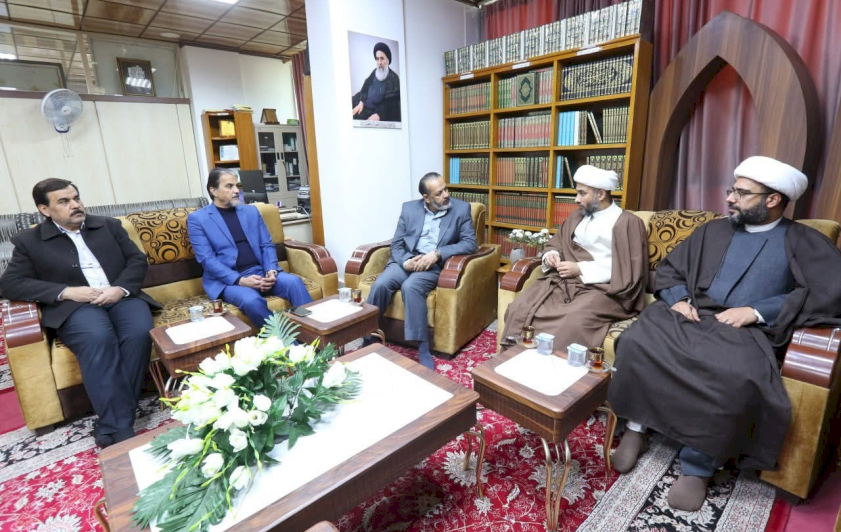 مركزُ تراثِ البصرةِ يستقبلُ وفدَينِ ثقافيَّينِ ويعزِّزُ التَّعاونَ المعرفيَّ