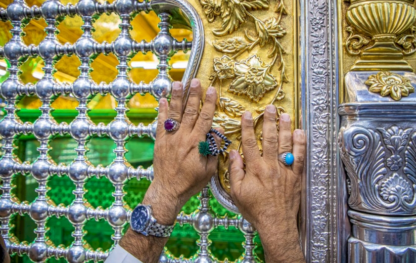 من هو ملاذ العلماء؟